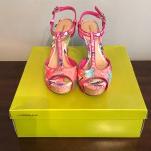 Women’s size 7 Ginanni Bini heels